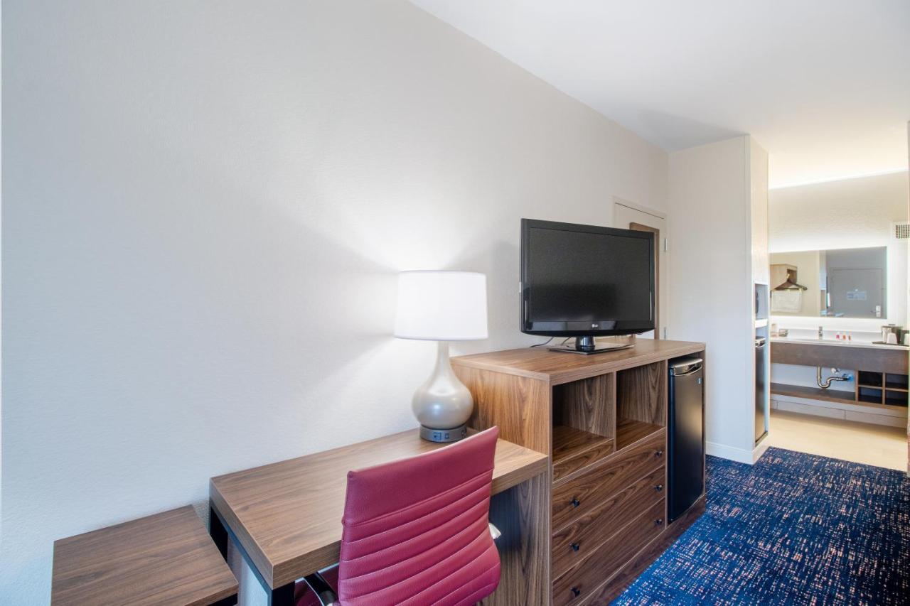 Econo Lodge Inn & Suites Foley-North Gulf Shores Zewnętrze zdjęcie